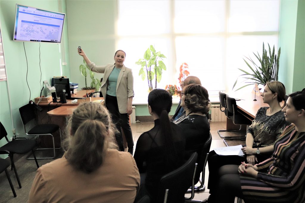 Эксперты обсудили международный опыт внесения поправок в Конституцию