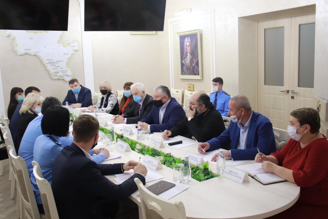 В прокуратуре Амурской области прошел «круглый стол» по вопросам противодействия коррупции